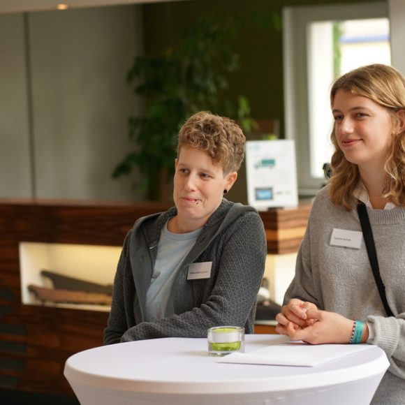 TOBIAS GARTNER UND SYLVANA KÜHNLE schreiner gut in form 5